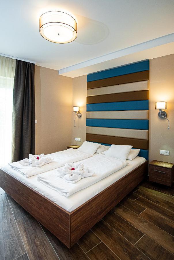 Aranyszarvas Panzio, Etterem Es Grillterasz Apartment Екстериор снимка